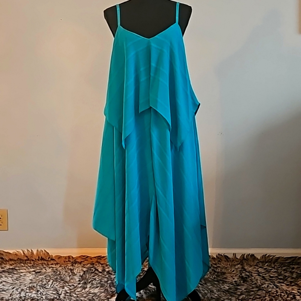 BRAND NEW WITH TAG APT 9 WOMAN SPAGHETTI ASYMMETRICAL CAPRI DRESS